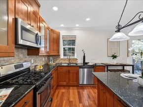 725 W Hacienda Avenue, Campbell CA 95008
