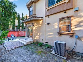 725 W Hacienda Avenue, Campbell CA 95008