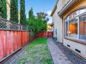 725 W Hacienda Avenue, Campbell CA 95008