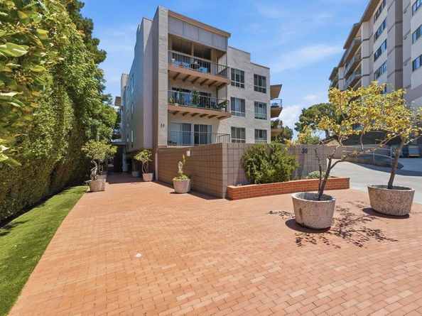 30 Mounds Road 402, San Mateo CA 94402
