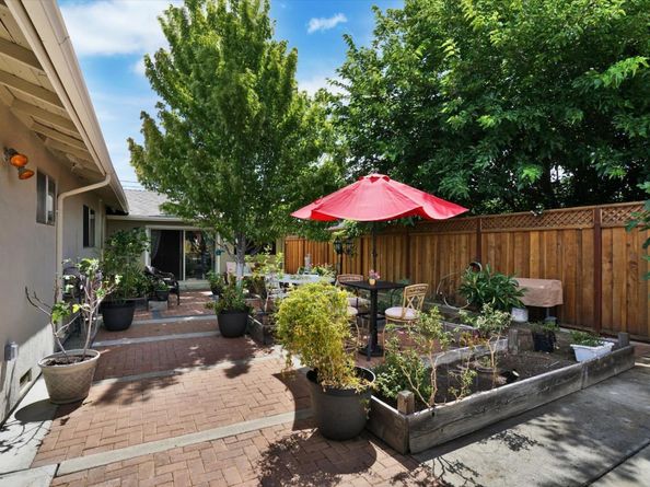 831 Wagoner Drive, Livermore CA 94550