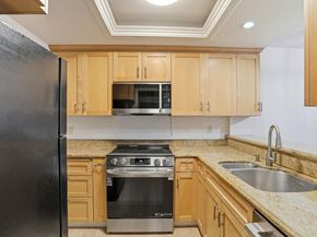 1028 Summermist Court, San Jose CA 95122