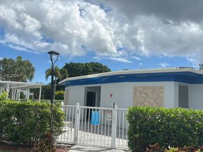 162 Westbury J 162, Deerfield Beach FL 33442
