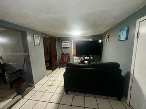 1739 NW 113th Ter, Miami FL 33167