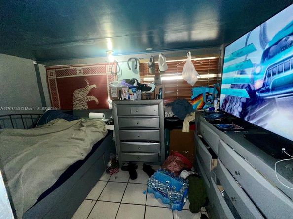1739 NW 113th Ter, Miami FL 33167