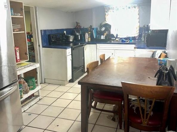 1739 NW 113th Ter, Miami FL 33167