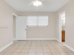 5300 Grant St, Hollywood FL 33021