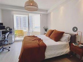888 Brickell Key Dr 2209, Miami FL 33131