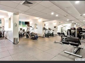 888 Brickell Key Dr 2209, Miami FL 33131