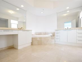 14951 Royal Oaks Ln 1609, North Miami FL 33181