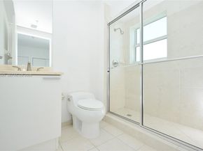 14951 Royal Oaks Ln 1609, North Miami FL 33181