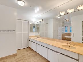 1415 Sunset Harbour Dr 202, Miami Beach FL 33139