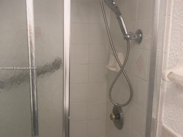 250 180th Dr 108, Sunny Isles Beach FL 33160