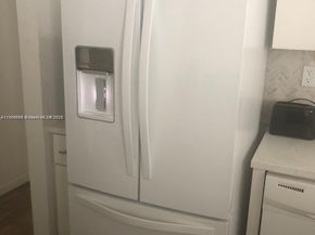 250 180th Dr 108, Sunny Isles Beach FL 33160
