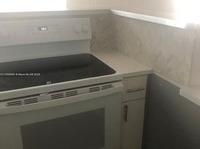250 180th Dr 108, Sunny Isles Beach FL 33160