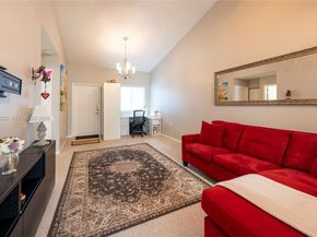 2151 NW 77th Way 203, Pembroke Pines FL 33024