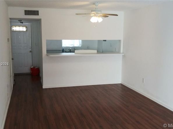 1235 Mariposa Ave 8, Coral Gables FL 33146