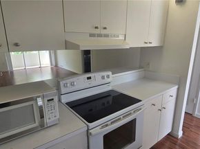 1235 Mariposa Ave 8, Coral Gables FL 33146