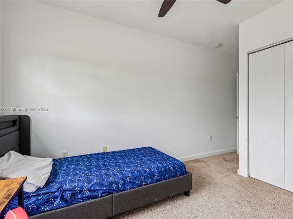 3563 NW 13th St, Lauderhill FL 33311
