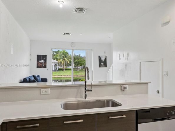 3563 NW 13th St, Lauderhill FL 33311