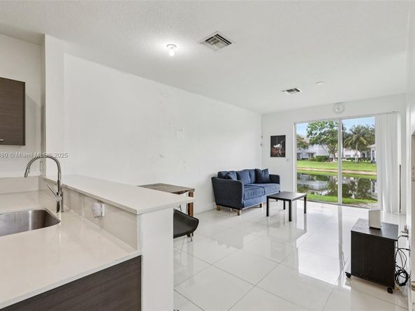 3563 NW 13th St, Lauderhill FL 33311