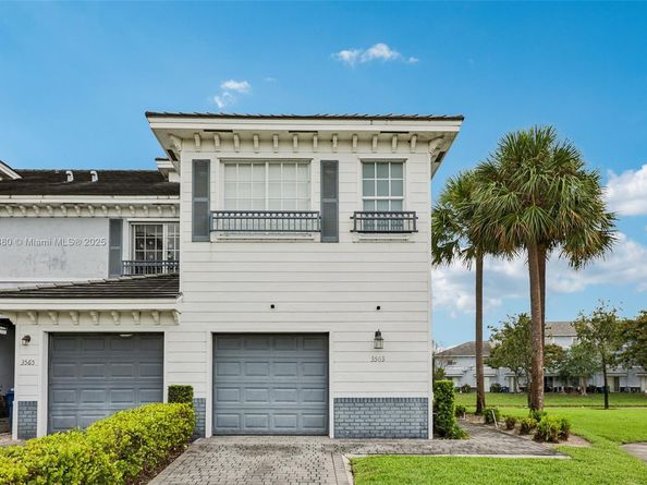 3563 NW 13th St, Lauderhill FL 33311