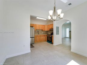 1139 NW 37th St, Miami FL 33127