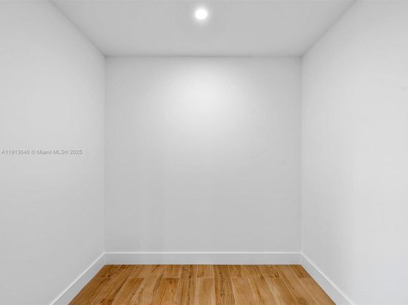 3616 Thomas Ave, Miami FL 33133