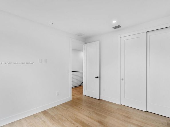 3616 Thomas Ave, Miami FL 33133