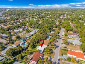 1522 NE 148th St, Miami FL 33161