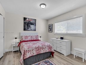 1522 NE 148th St, Miami FL 33161