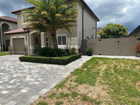 13430 SW 118th Pl, Miami FL 33186