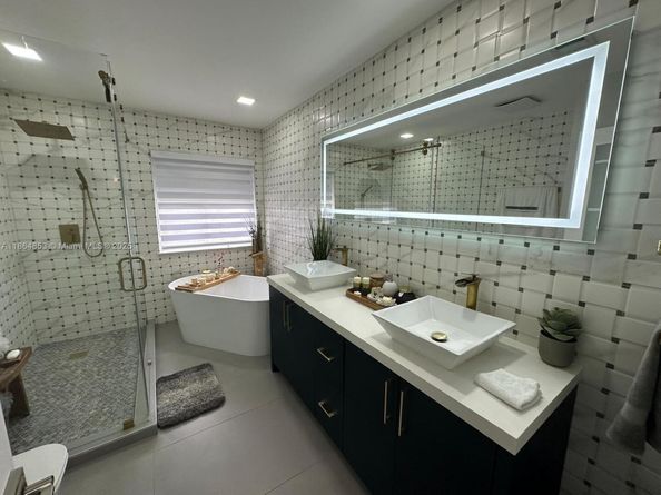 13430 SW 118th Pl, Miami FL 33186