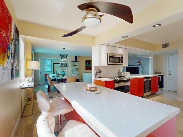 1912 S Ocean Dr 12C, Hallandale Beach FL 33009