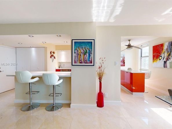 1912 S Ocean Dr 12C, Hallandale Beach FL 33009