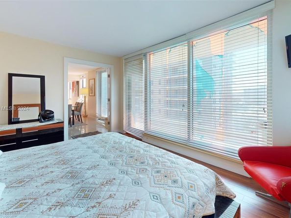 1912 S Ocean Dr 12C, Hallandale Beach FL 33009