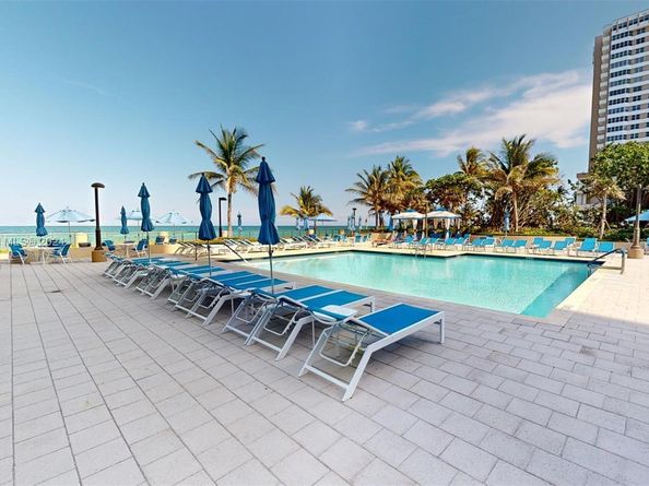 1912 S Ocean Dr 12C, Hallandale Beach FL 33009