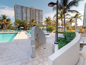 1912 S Ocean Dr 12C, Hallandale Beach FL 33009