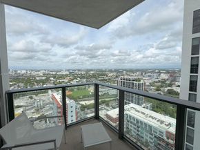 1600 NE 1st Ave 2816, Miami FL 33132