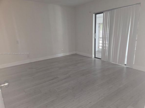 3361 NW 85th Ave 305, Coral Springs FL 33065