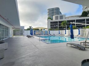 15051 Royal Oaks Ln 106, North Miami FL 33181