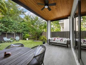 3174 Elizabeth St, Coconut Grove FL 33133