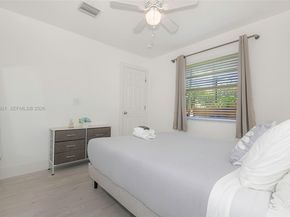 201 Columbus Pkwy, Hollywood FL 33021