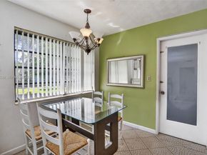 160 NW 34th St, Oakland Park FL 33309