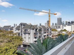 900 SW 8th St 505, Miami FL 33130