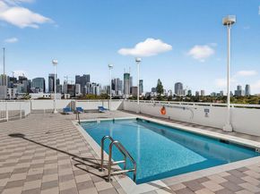 900 SW 8th St 505, Miami FL 33130