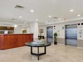 900 SW 8th St 505, Miami FL 33130