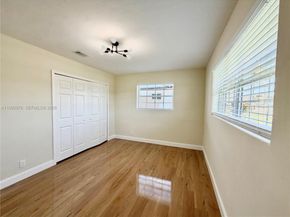 4731 NW 11th St, Lauderhill FL 33313