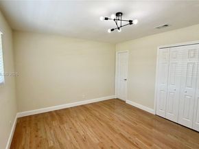 4731 NW 11th St, Lauderhill FL 33313
