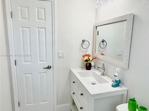 4731 NW 11th St, Lauderhill FL 33313